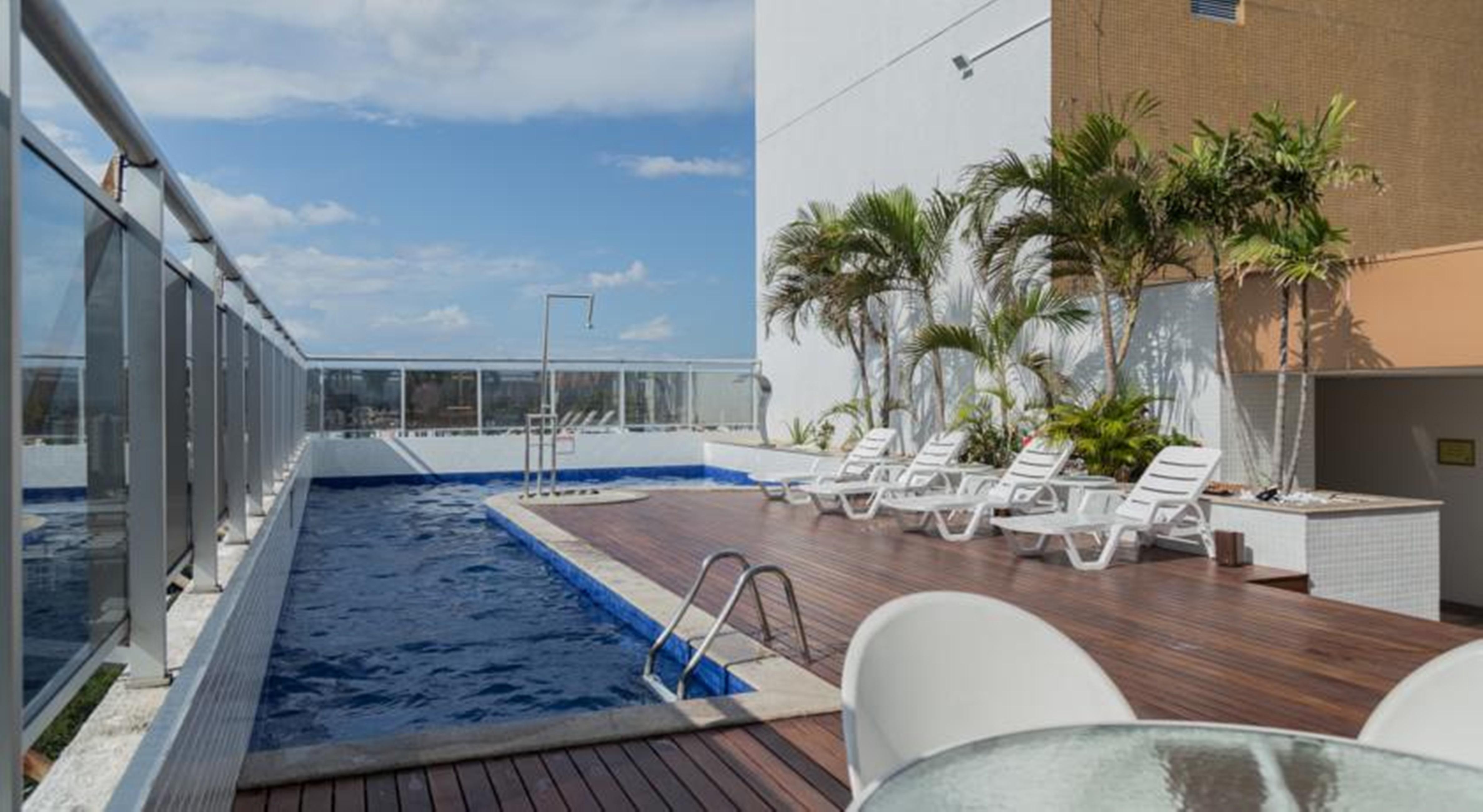 Bluee Tree Premium Manaus Aparthotel Buitenkant foto