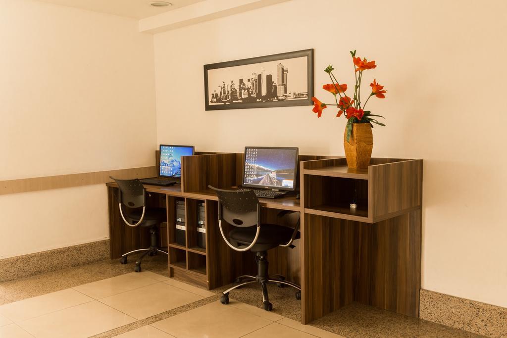 Bluee Tree Premium Manaus Aparthotel Buitenkant foto