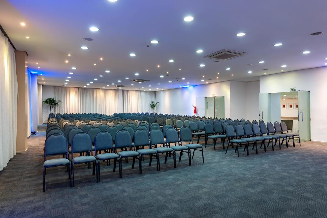 Bluee Tree Premium Manaus Aparthotel Buitenkant foto